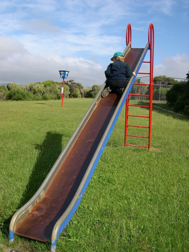playground slide-3857_1280